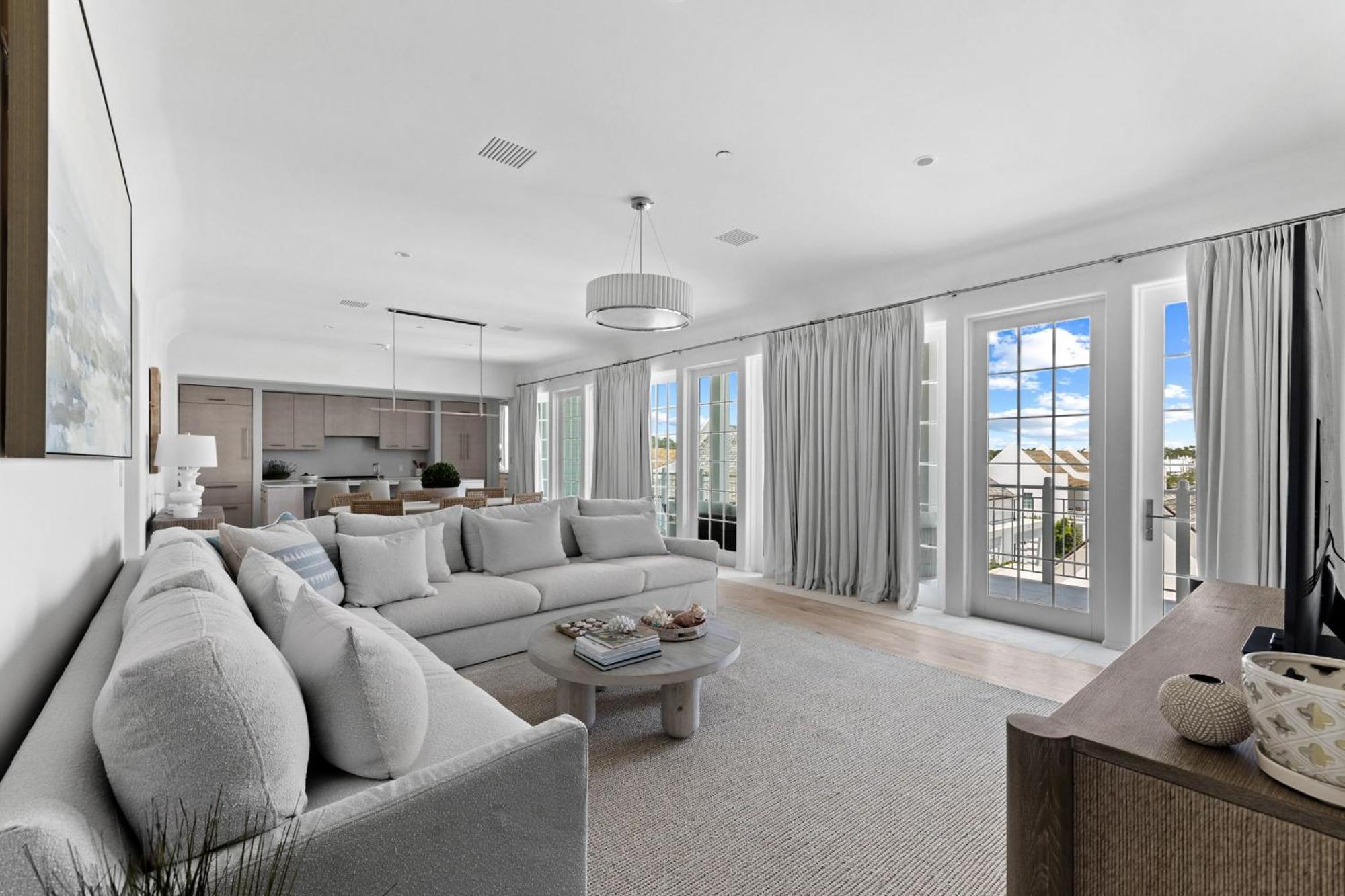 Kaiya Beach Resort Inlet Beach Room photo