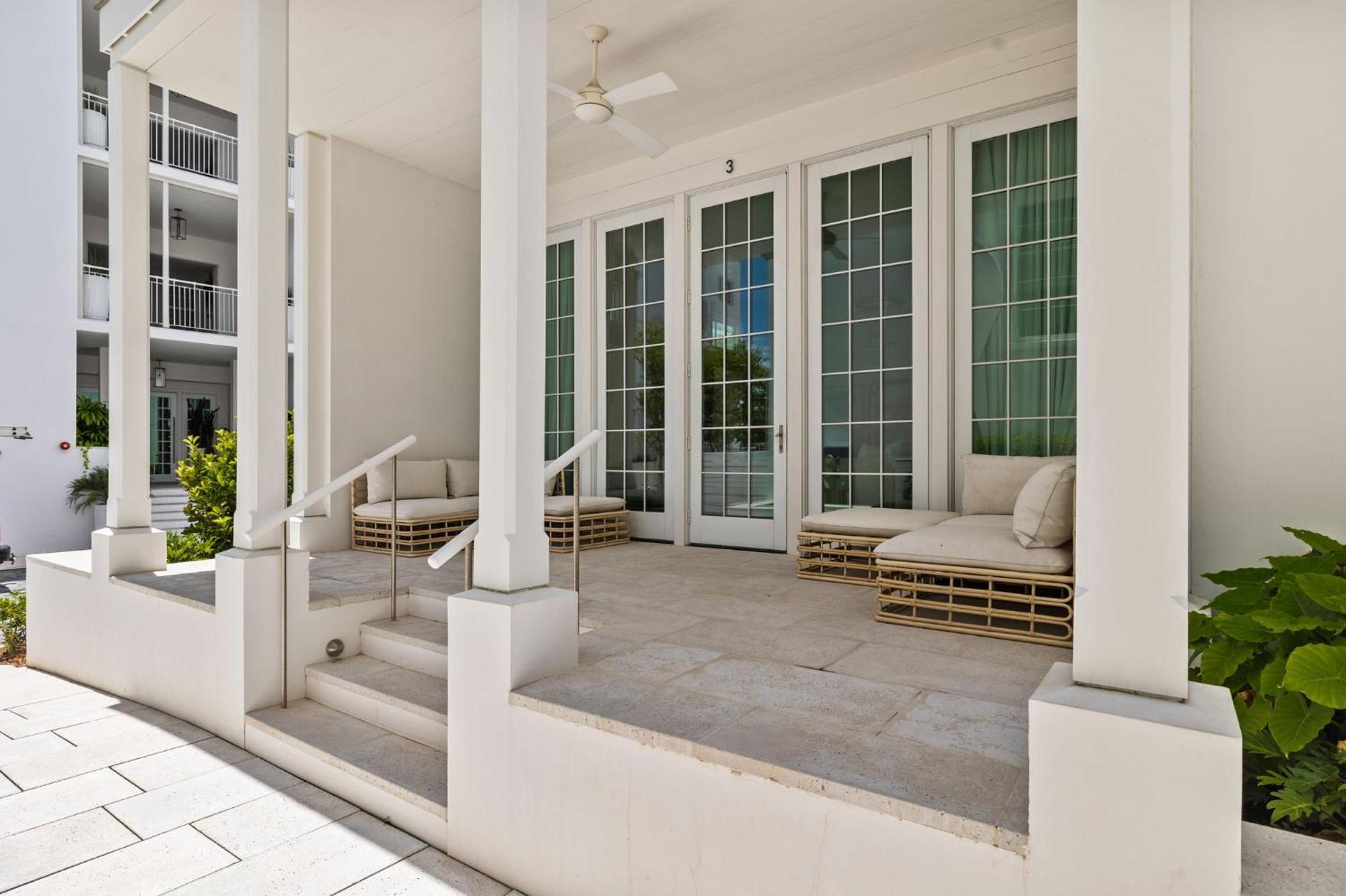 Kaiya Beach Resort Inlet Beach Room photo